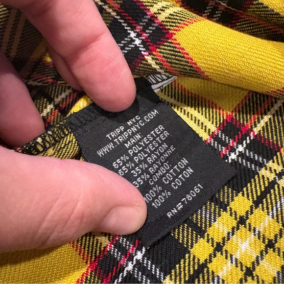 NEW Hot Topic Tripp Yellow Plaid Women's Skirt Clueless Cher NWT Sexy Halloween - Picture 10 of 13